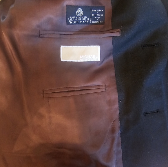 Mens Suit - Picture 3 of 6